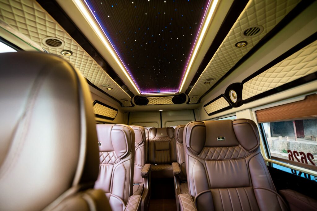 Nội thất xe Nhật An Limousine 1
